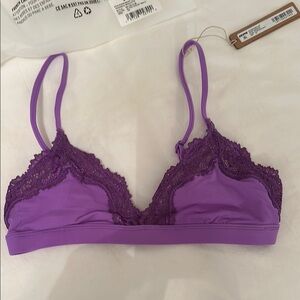 NWT SKIMS Aerie Purple Lace Bralette